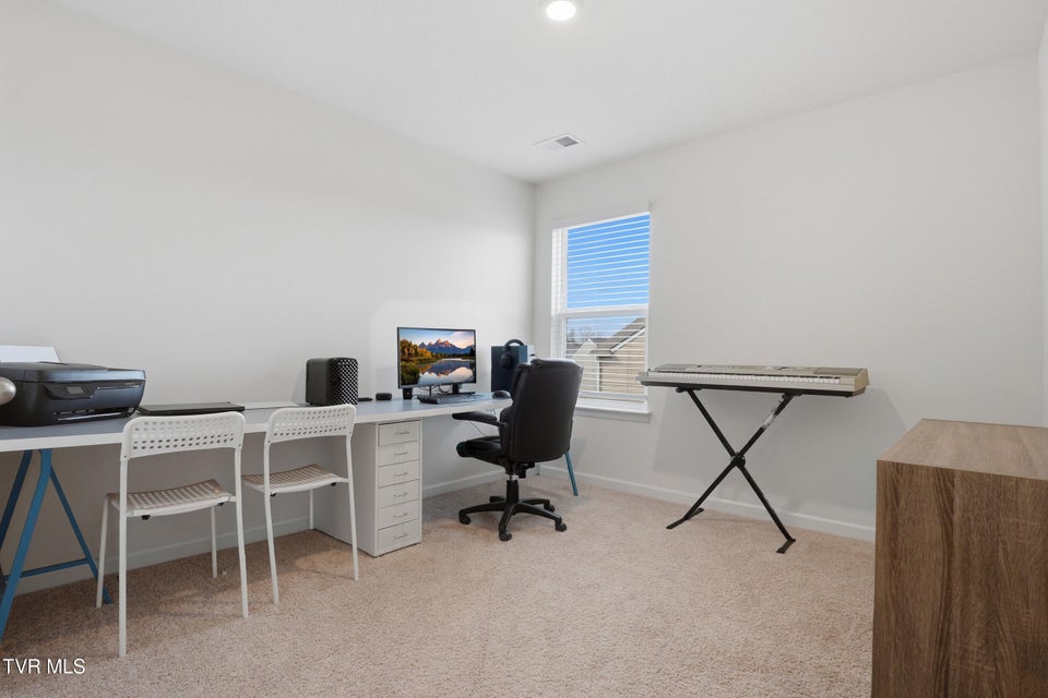 Photo #27: 834 Barley Loop