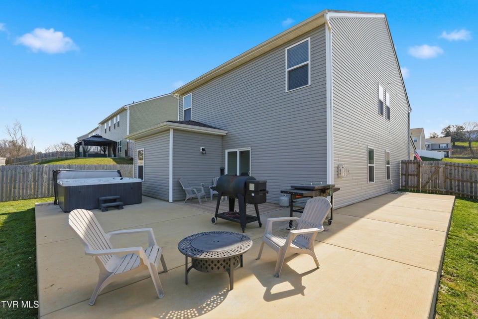 Photo #38: 834 Barley Loop