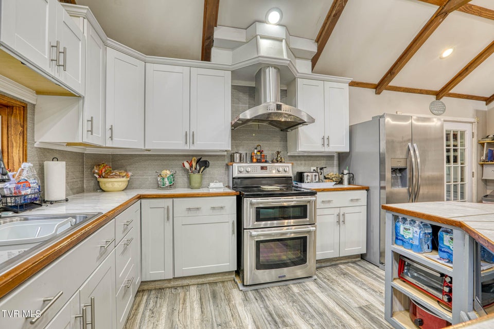 Photo #11: 1744 Snake Hollow Road