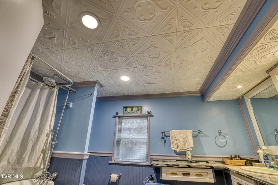 Photo #23: 1744 Snake Hollow Road