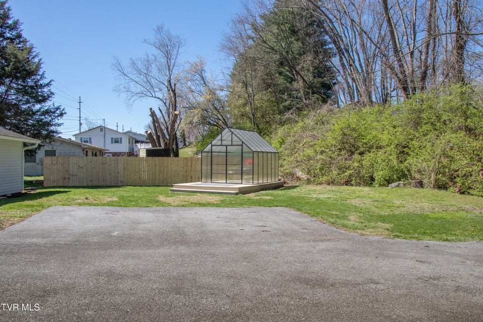 Photo #11: 1276 Old Airport Road