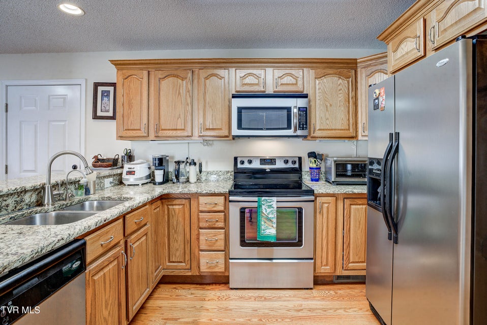 Photo #7: 1022 Appaloosa Trail