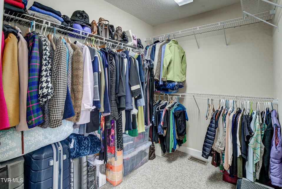 Photo #19: 1022 Appaloosa Trail