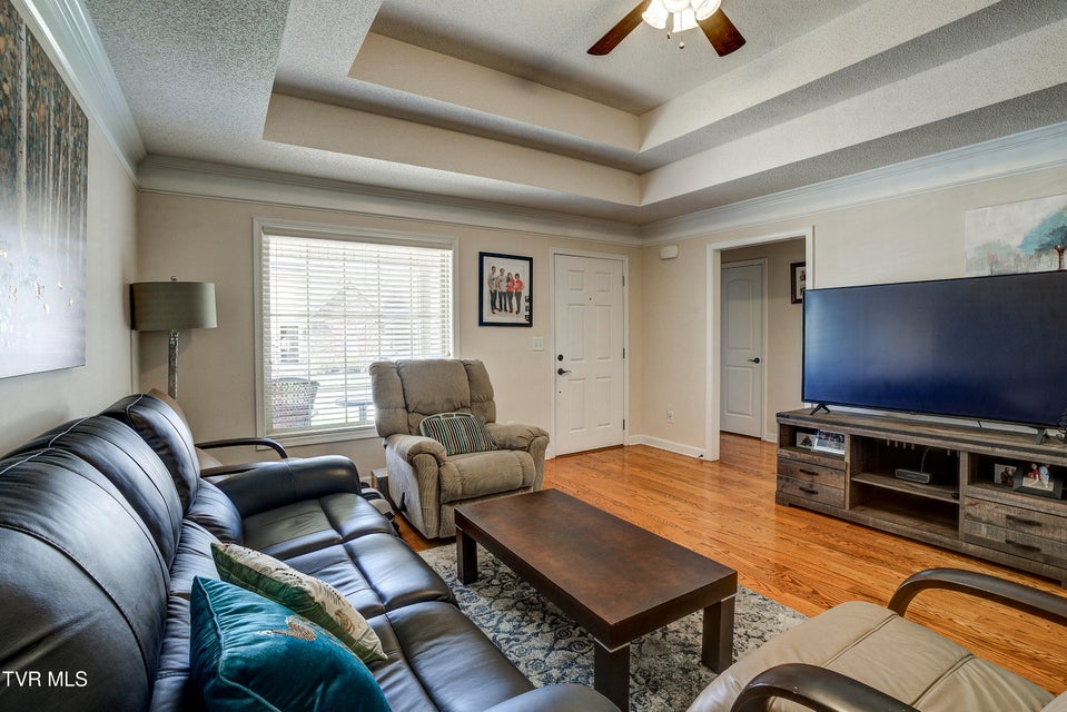 Photo #29: 1022 Appaloosa Trail