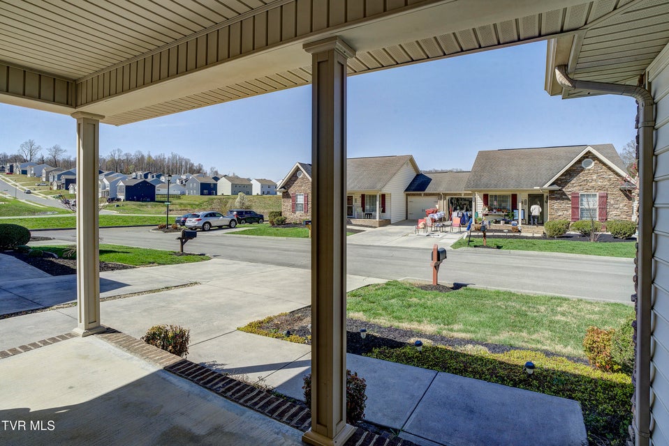 Photo #34: 1022 Appaloosa Trail