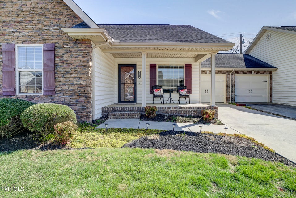 Photo #2: 1022 Appaloosa Trail