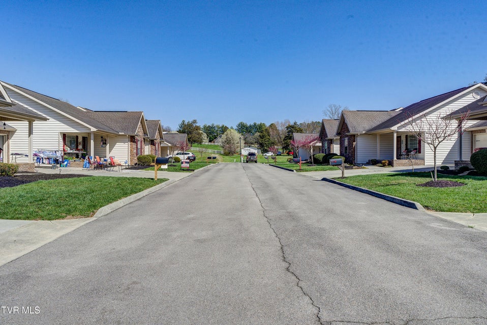 Photo #38: 1022 Appaloosa Trail