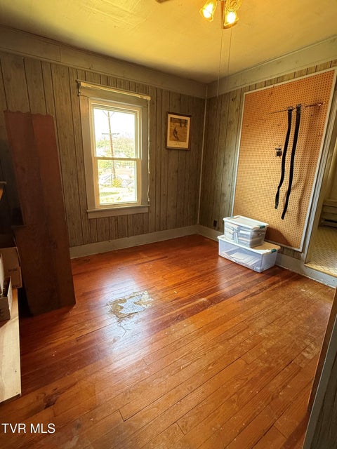 Photo #6: 16702 Wise Street