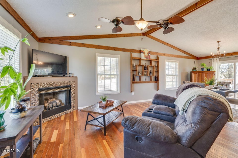 Photo #6: 7 Providence Court