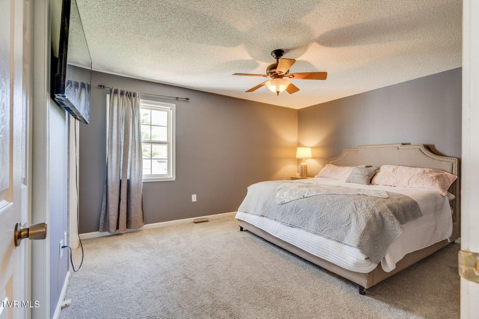 Photo #10: 7 Providence Court