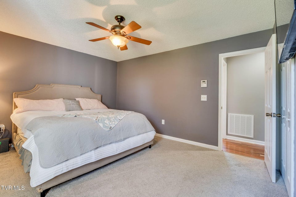 Photo #11: 7 Providence Court