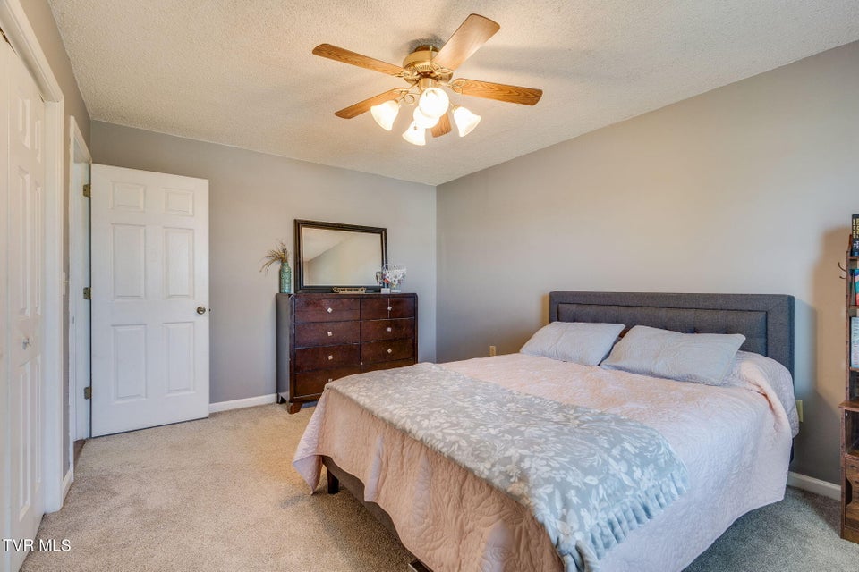 Photo #16: 7 Providence Court