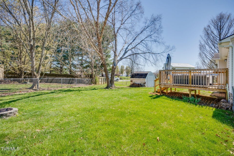 Photo #31: 7 Providence Court