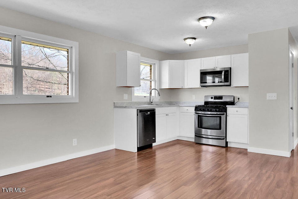 Photo #7: 844 Stanley Valley Road