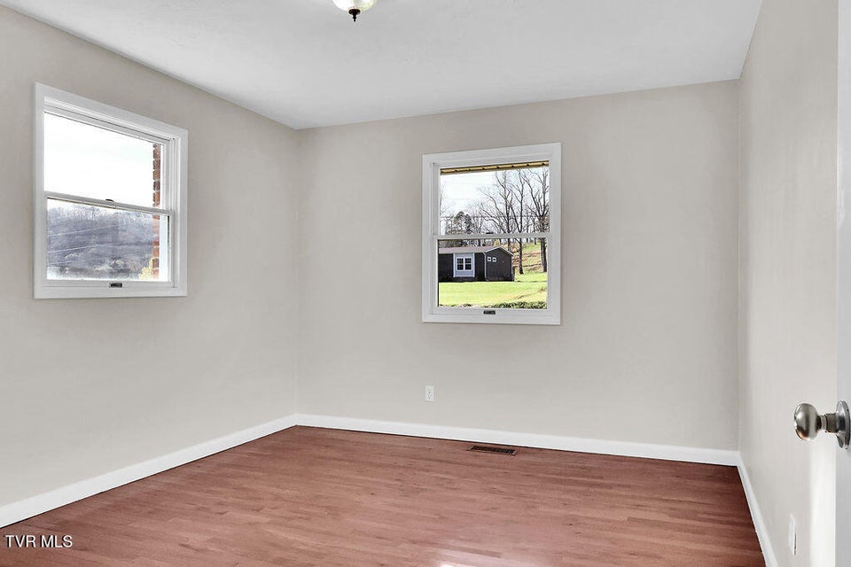 Photo #20: 844 Stanley Valley Road