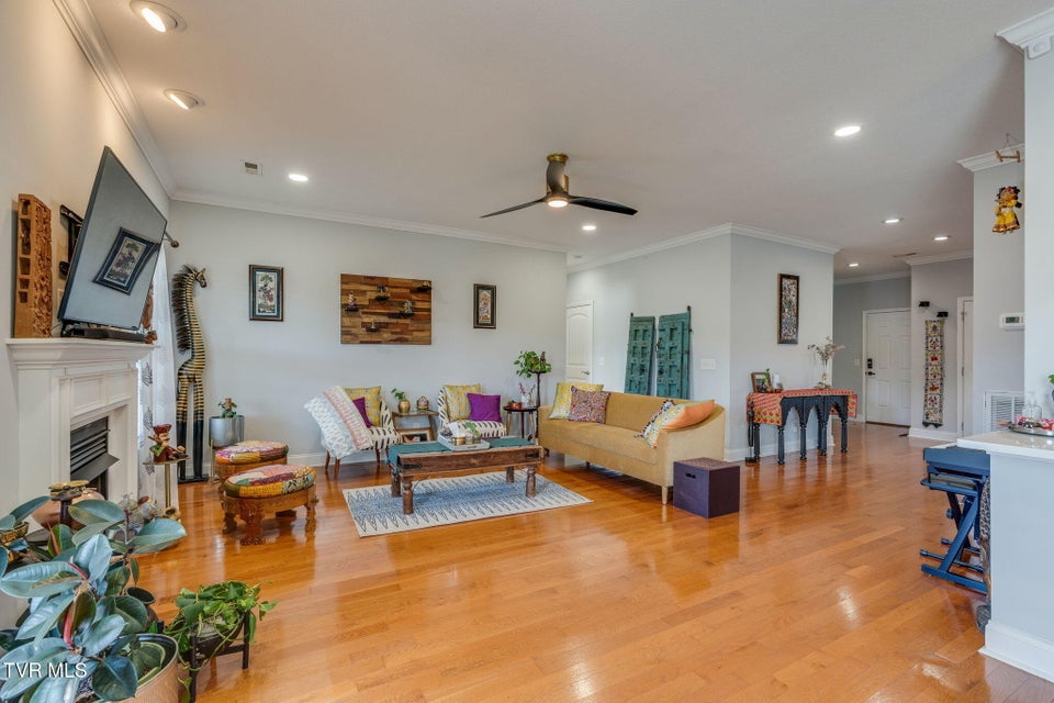 Photo #13: 121 Springwinds Loop