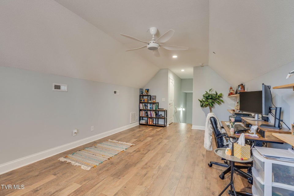 Photo #36: 121 Springwinds Loop