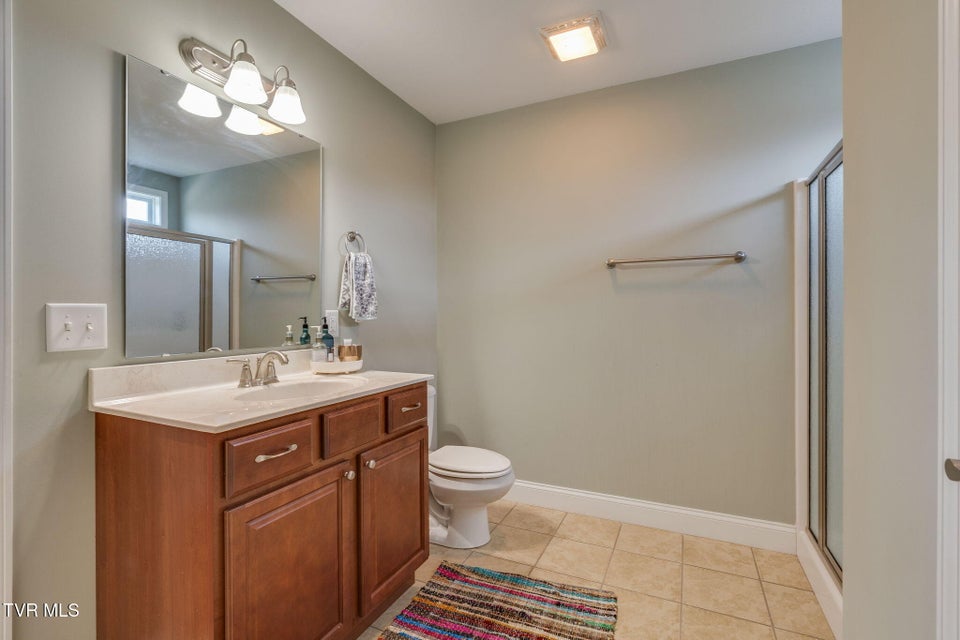 Photo #37: 121 Springwinds Loop