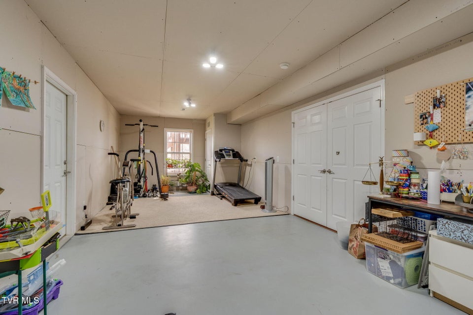 Photo #48: 121 Springwinds Loop