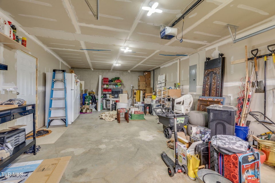 Photo #50: 121 Springwinds Loop