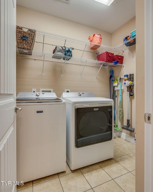 Photo #53: 121 Springwinds Loop