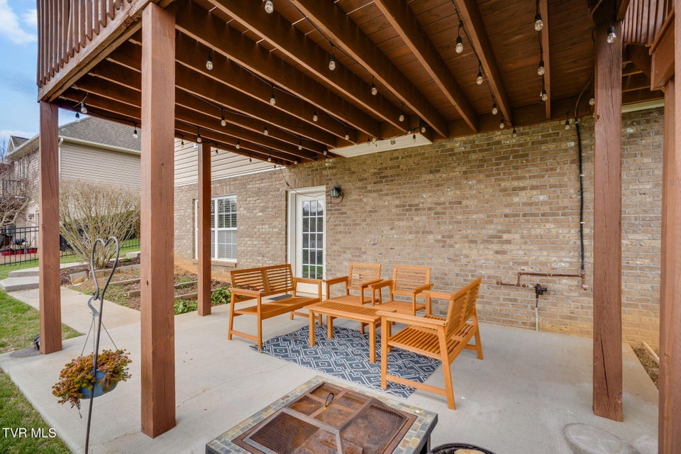 Photo #56: 121 Springwinds Loop