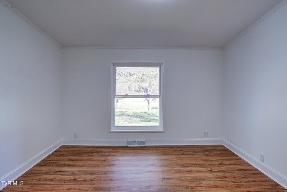 Photo #25: 287 H Heaton Road