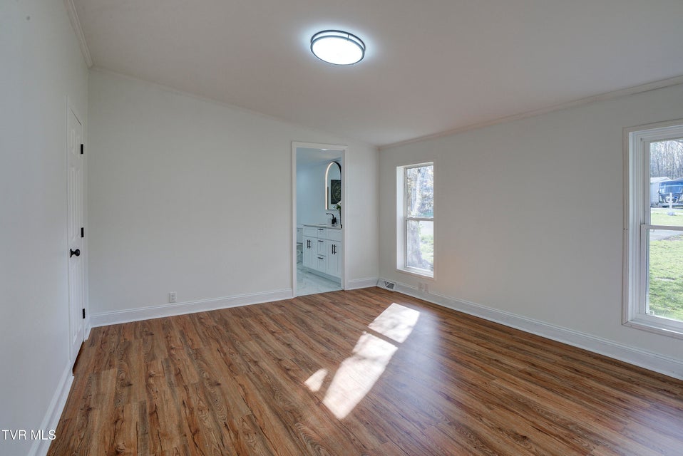 Photo #33: 287 H Heaton Road