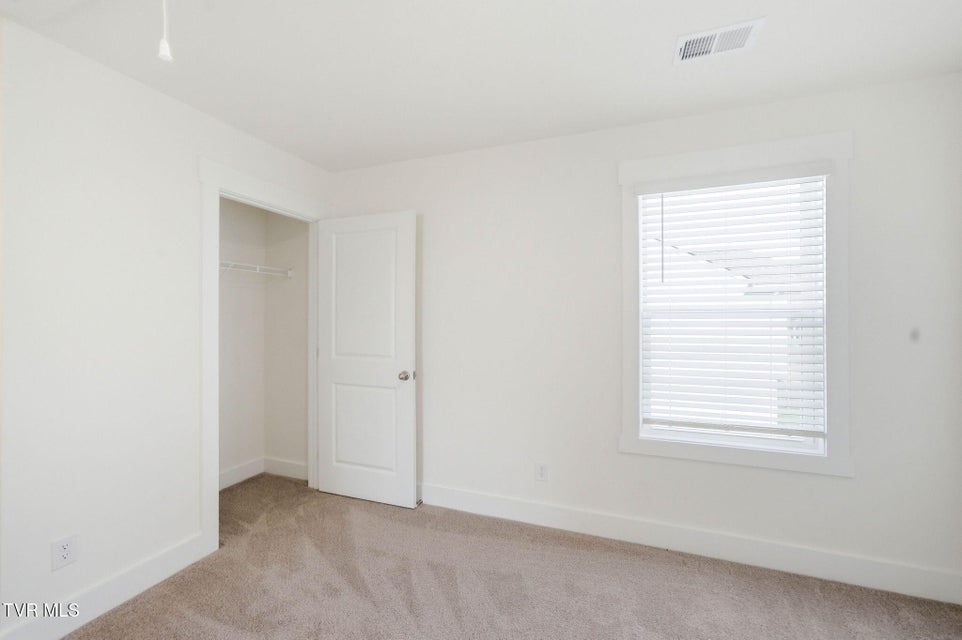 Photo #14: 224 Chimney View Loop 