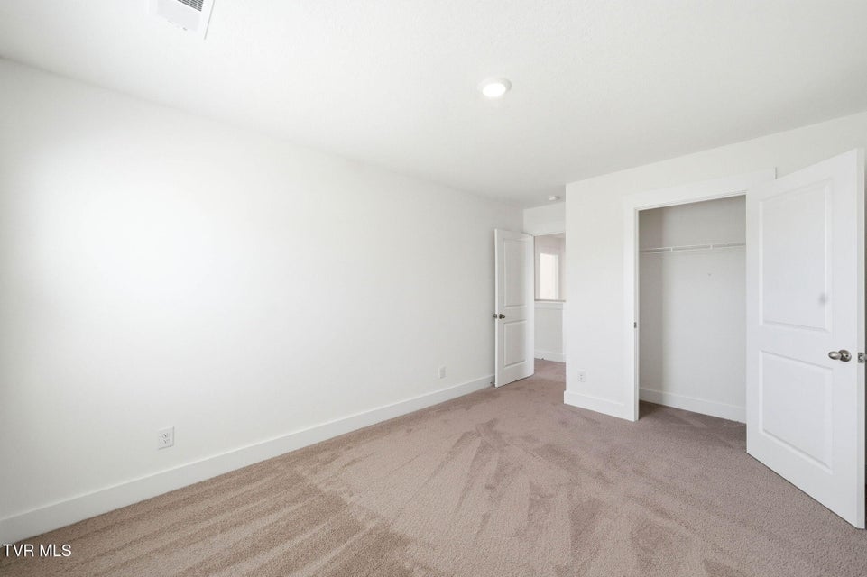 Photo #19: 224 Chimney View Loop 