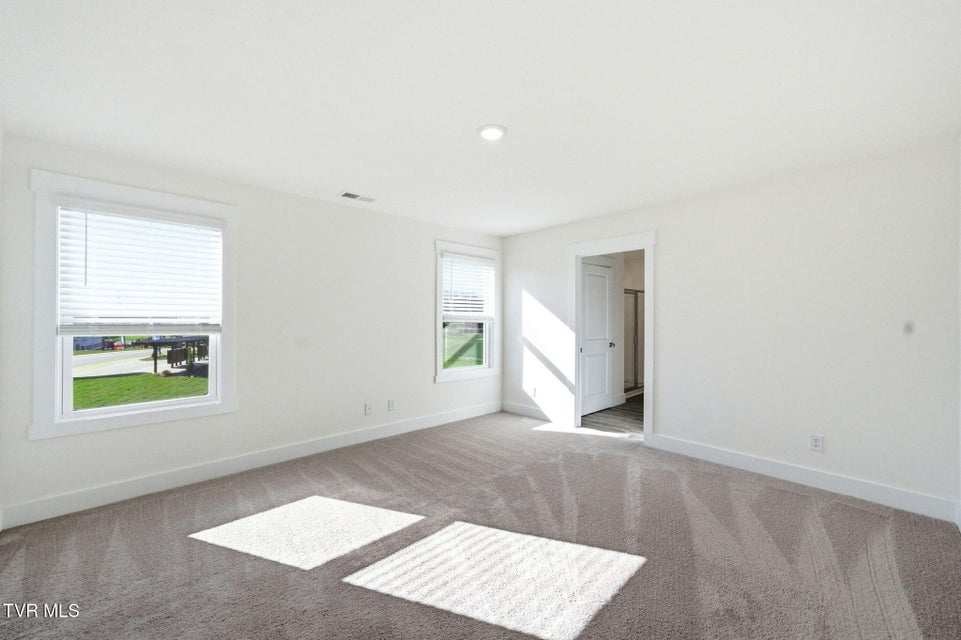 Photo #22: 224 Chimney View Loop 