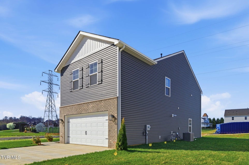 Photo #3: 224 Chimney View Loop 