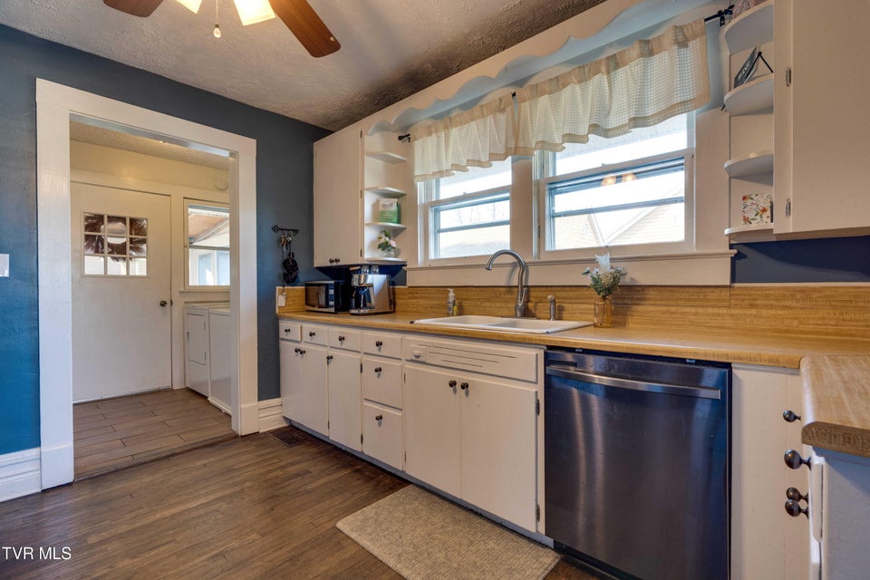 Photo #14: 310 Carter Sells Road