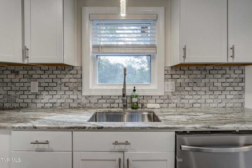 Photo #16: 317 Rosemary Lane