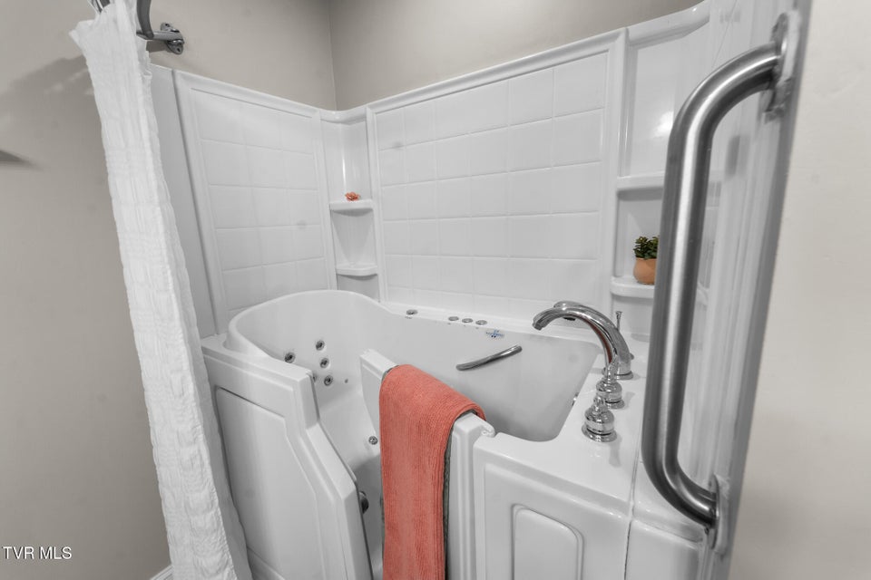 Photo #28: 1684 Hatterdale Farm Road