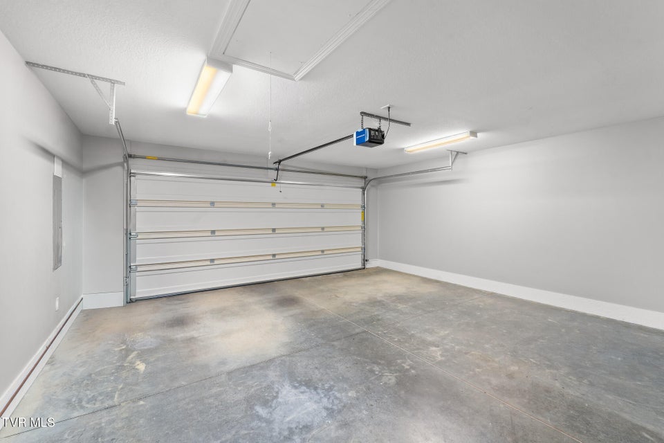 Photo #37: 1684 Hatterdale Farm Road