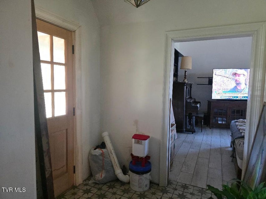 Photo #9: 110 Pine Street