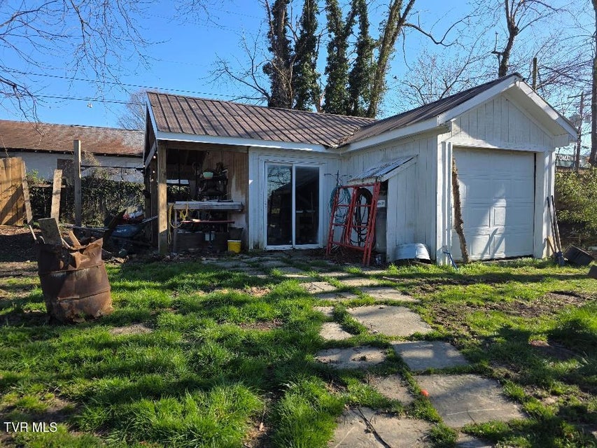 Photo #12: 110 Pine Street