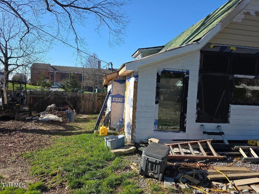 Photo #13: 110 Pine Street