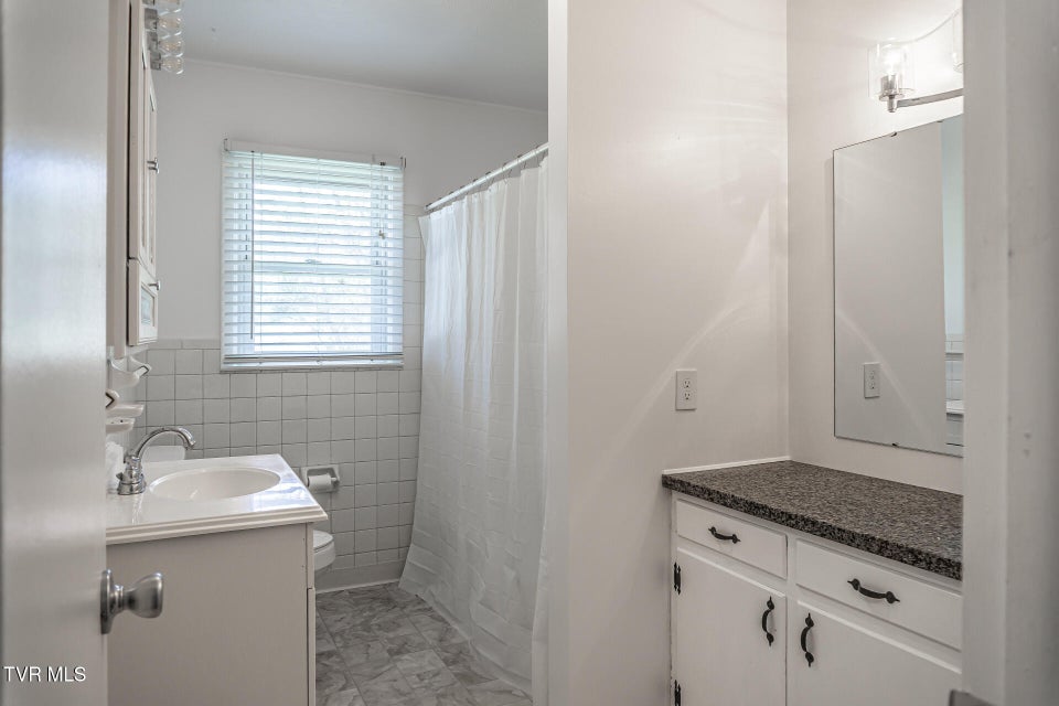 Photo #23: 331 Paul Street