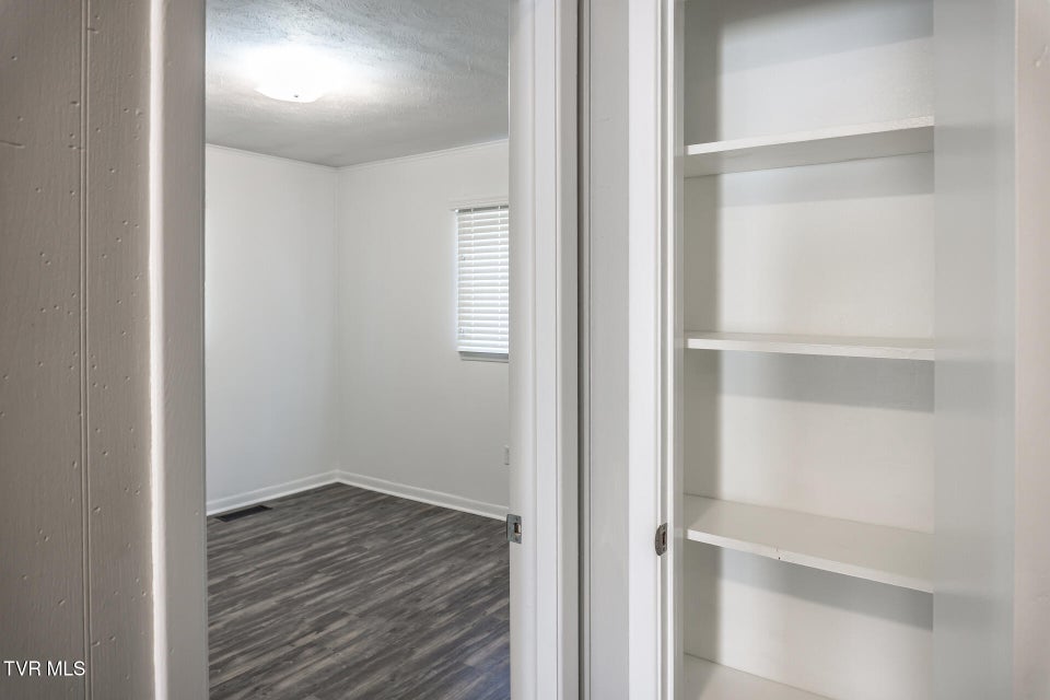 Photo #17: 331 Paul Street