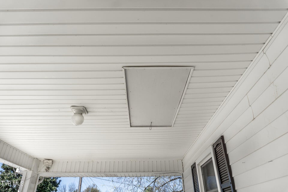 Photo #31: 331 Paul Street