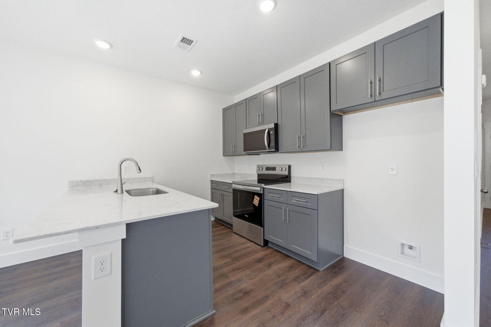 Photo #3: 1149 Wenna Way 