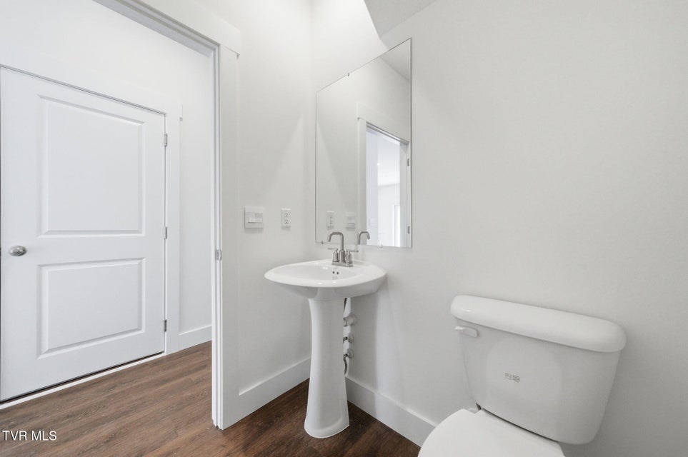 Photo #17: 1149 Wenna Way 