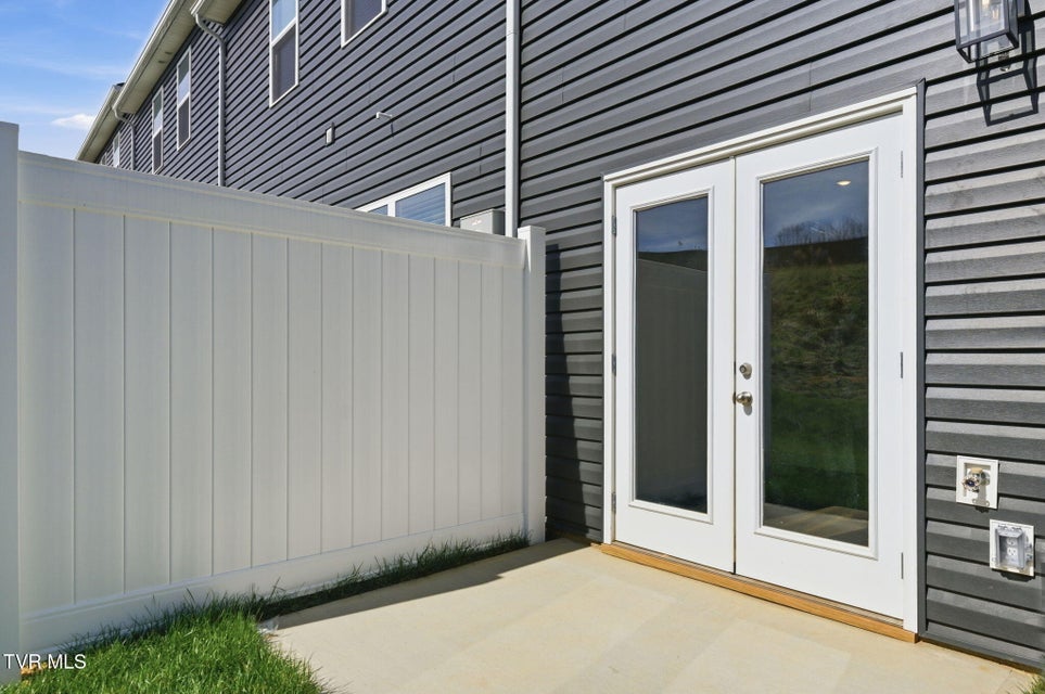 Photo #29: 1149 Wenna Way 