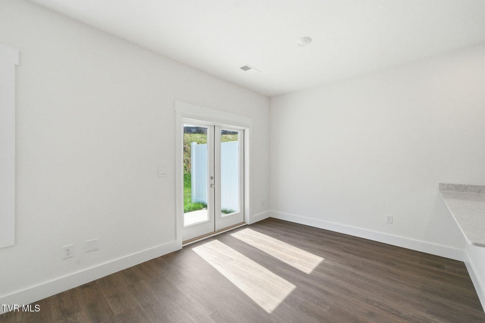 Photo #18: 1149 Wenna Way 