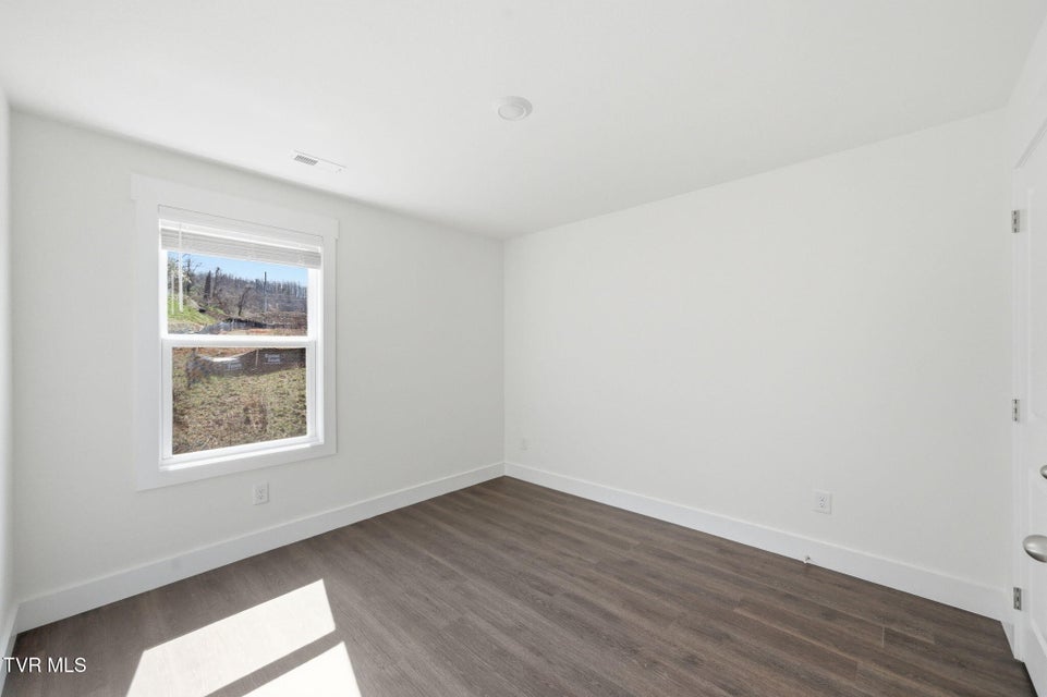 Photo #21: 1149 Wenna Way 