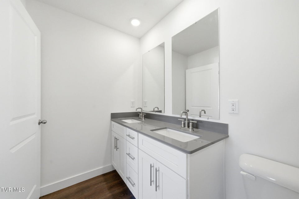 Photo #26: 1149 Wenna Way 