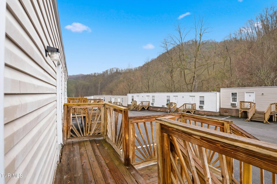 Photo #6: 1025 Pointe Village Drive