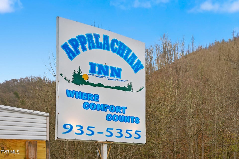 Photo #14: 1025 Pointe Village Drive